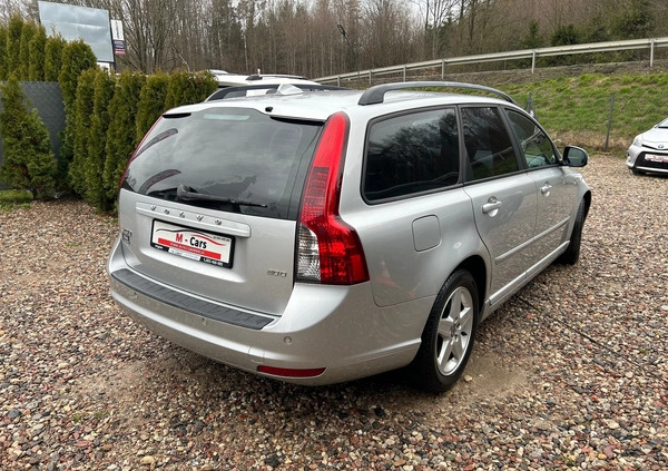 Volvo V50 cena 20900 przebieg: 250000, rok produkcji 2010 z Mrągowo małe 352